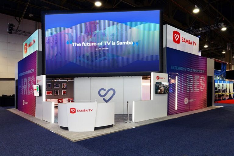 A professional custom trade show booth will make the right impression